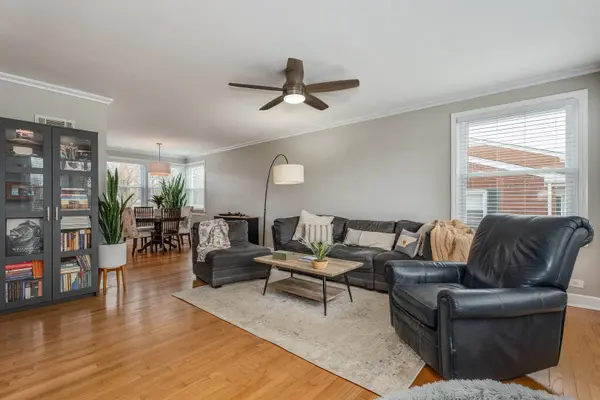 2135 Hull AVE, Westchester, IL 60154