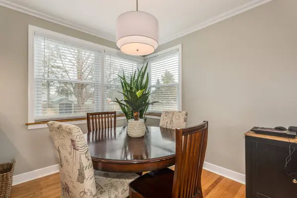 2135 Hull AVE, Westchester, IL 60154