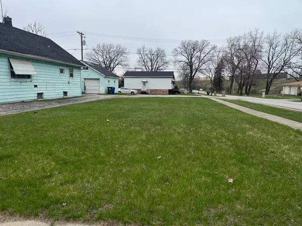 4216 W 135th ST, Robbins, IL 60472