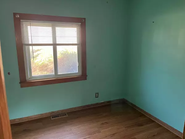 531 2nd ST, Lemont, IL 60439