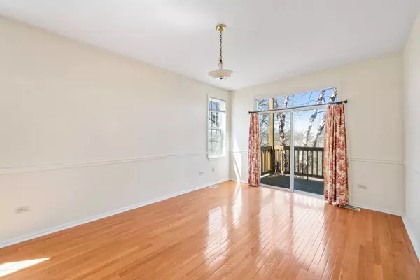 2543 Oneida Lane, Naperville, IL 60563