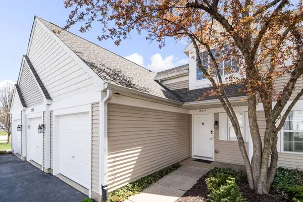 2427 Sheehan Drive #203, Naperville, IL 60564