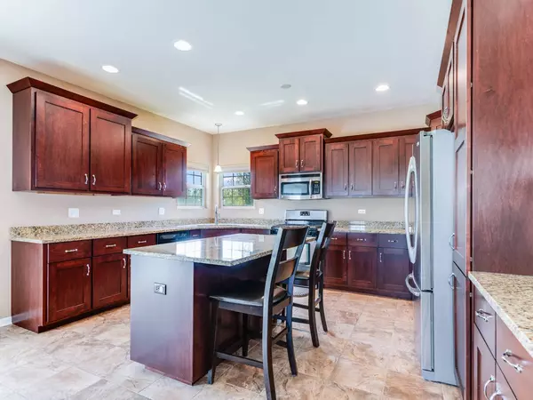 22322 Ojai Drive, Richton Park, IL 60471