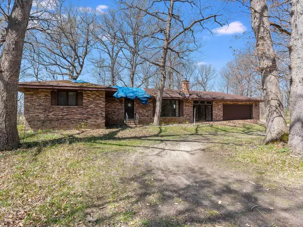 4528 1369th Road, Earlville, IL 60518