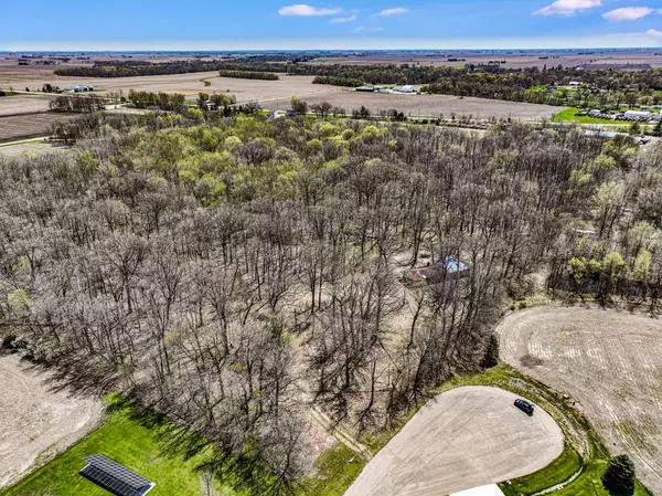 4528 1369th Road, Earlville, IL 60518