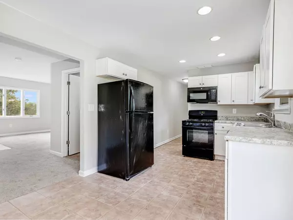 3411 Caton Farm Road, Joliet, IL 60431