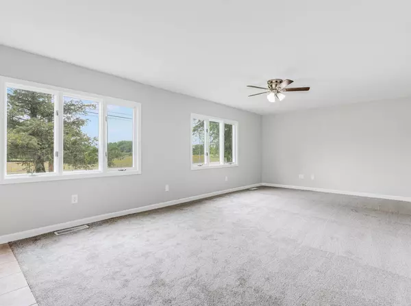 3411 Caton Farm RD, Joliet, IL 60431