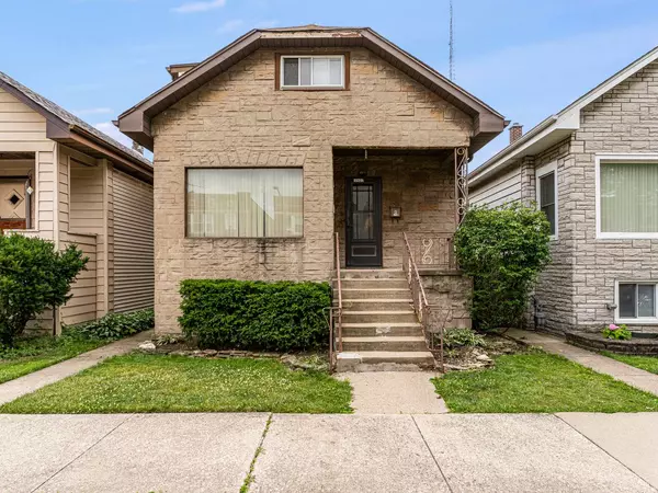 4923 W School Street, Chicago, IL 60641