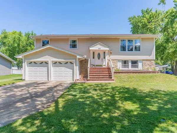 416 Sierra Lane, Bolingbrook, IL 60440