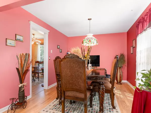 416 Sierra LN, Bolingbrook, IL 60440