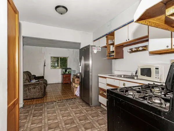 218 Bedford RD, Bolingbrook, IL 60440