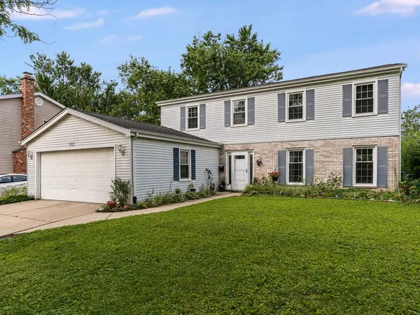 1012 Apple LN, Lombard, IL 60148