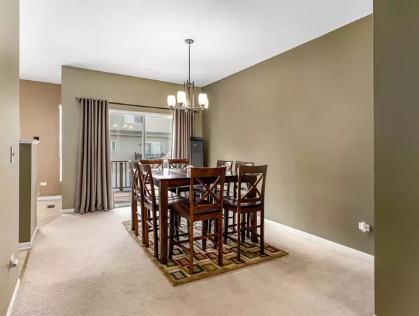 148 Enclave CIR #d, Bolingbrook, IL 60440