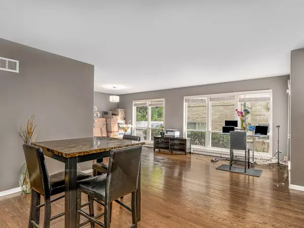 1543 Franklin AVE #B, River Forest, IL 60305