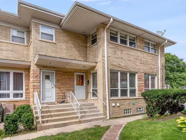 1543 Franklin AVE #B, River Forest, IL 60305