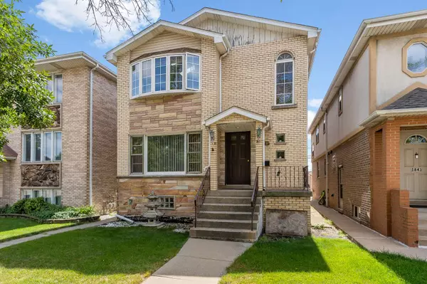 5841 W 55th ST, Chicago, IL 60638