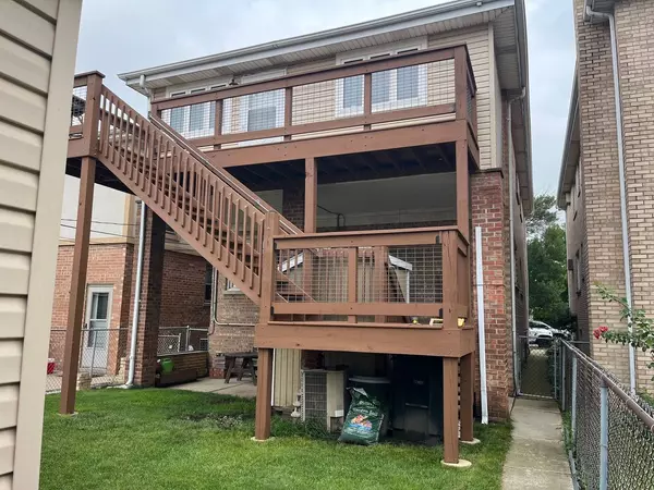 5841 W 55th Street, Chicago, IL 60638