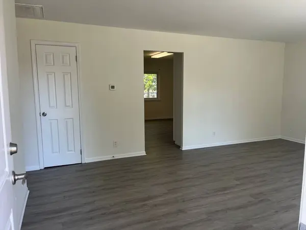 929 Southbridge DR, Aurora, IL 60506