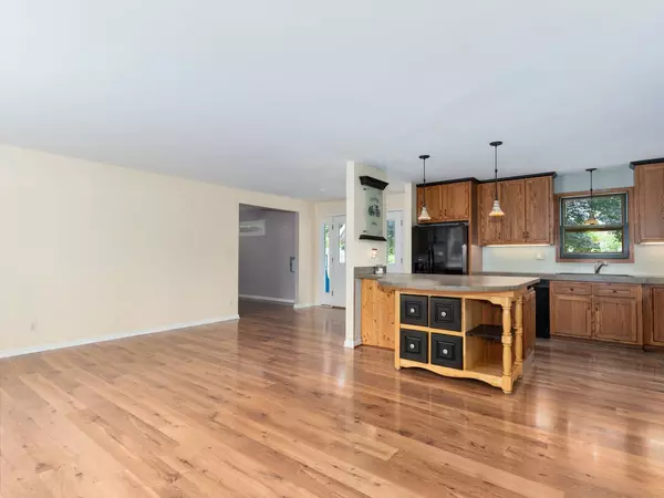 22524 S Deal Avenue, Channahon, IL 60410