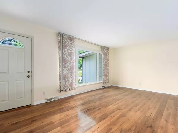 22524 S Deal Avenue, Channahon, IL 60410