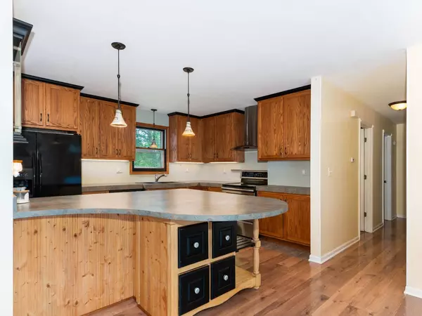 22524 S Deal Avenue, Channahon, IL 60410