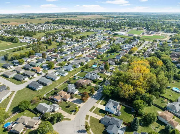 25545 S McCorkle Avenue, Monee, IL 60449