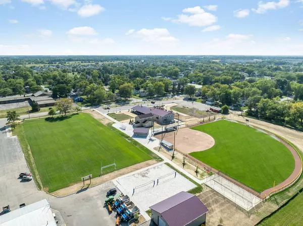 25545 S McCorkle Avenue, Monee, IL 60449