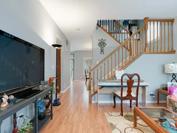 2809 Alameda CT, Naperville, IL 60564