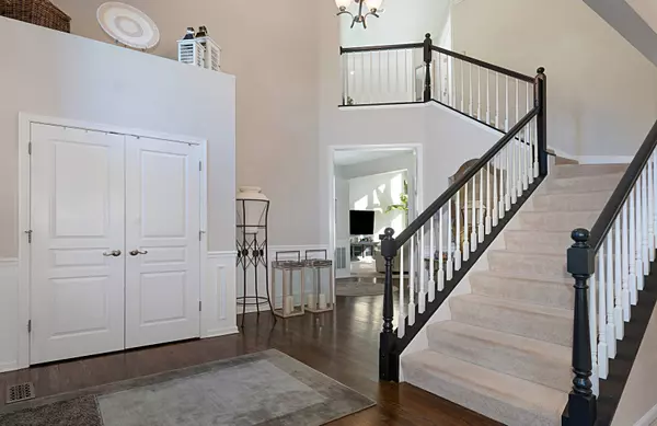 25040 W Prairie Grove DR, Plainfield, IL 60585