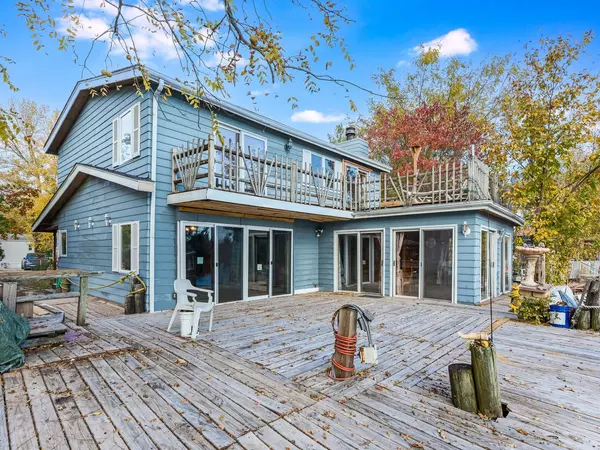 72 Largemouth LN, Wilmington, IL 60481