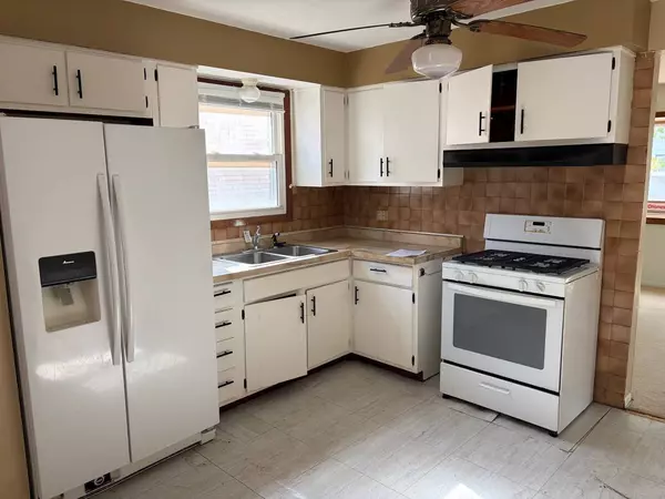 11723 S Throop Street, Chicago, IL 60643