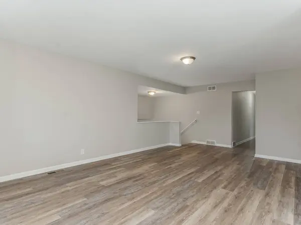 322 Rockhurst Road, Bolingbrook, IL 60440