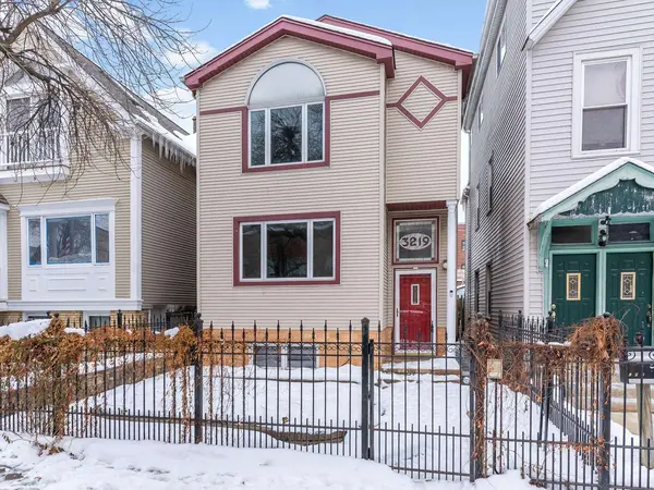 3219 N Richmond ST, Chicago, IL 60618