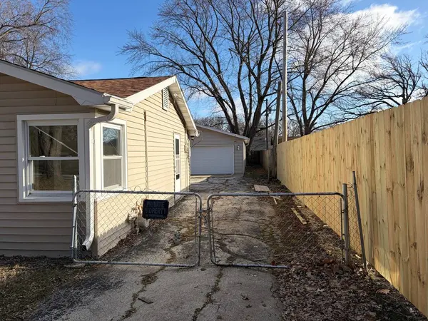 3543 William ST, Steger, IL 60475