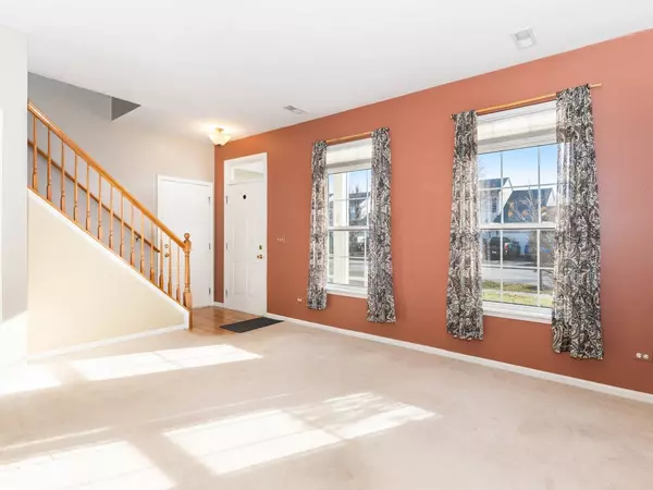 7221 Bradley DR, Plainfield, IL 60586