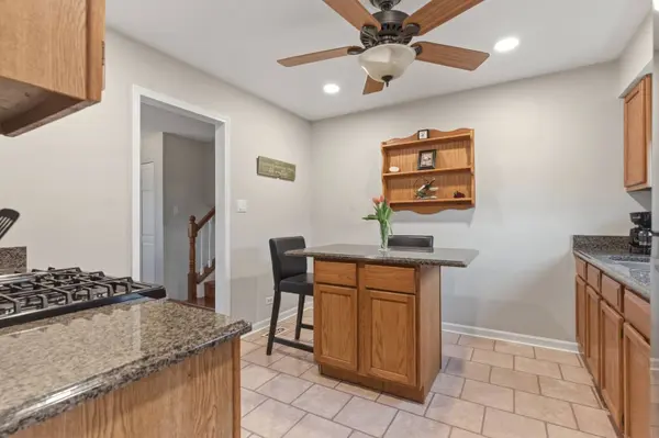 1265 Windsor Drive, Wheaton, IL 60189