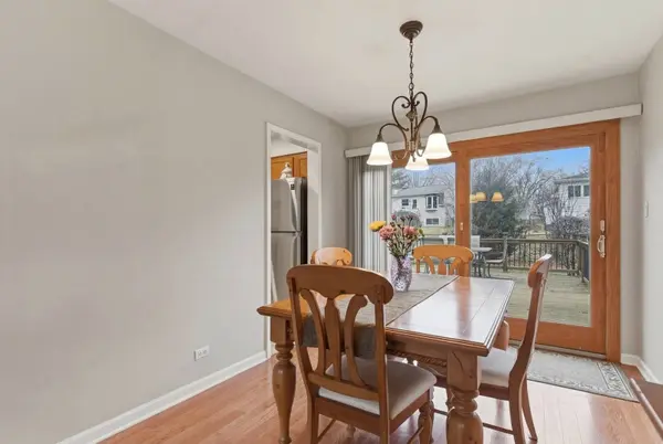 1265 Windsor Drive, Wheaton, IL 60189