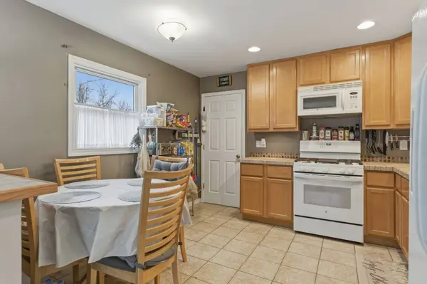 204 N WABASSO ST, Minooka, IL 60447