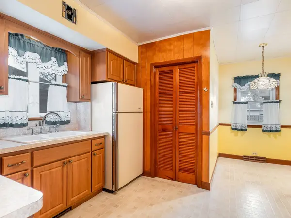 1115 N Prairie Avenue, Joliet, IL 60435