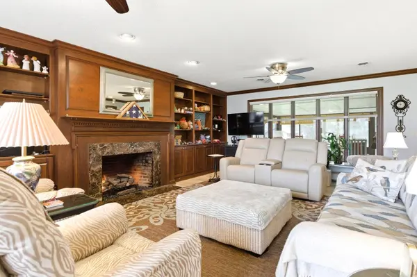 120 SE Marquette LN, Kankakee, IL 60901