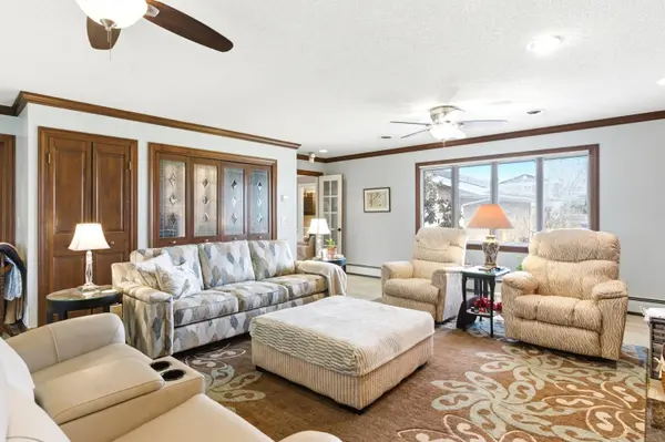 120 SE Marquette LN, Kankakee, IL 60901