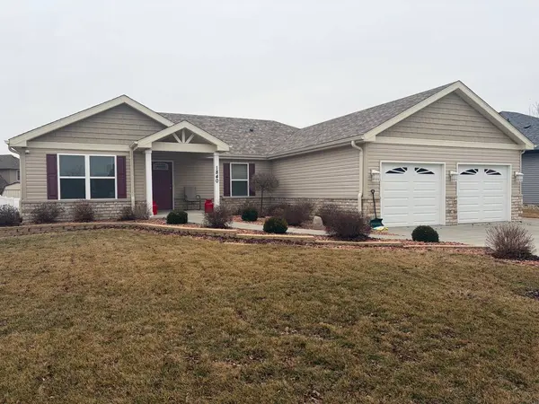 1840 Yorktown DR, Bourbonnais, IL 60914