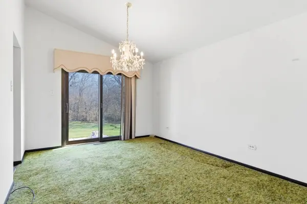 13817 Secretariat LN, Orland Park, IL 60467