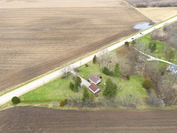 11530 S Il Route 23, Marengo, IL 60152