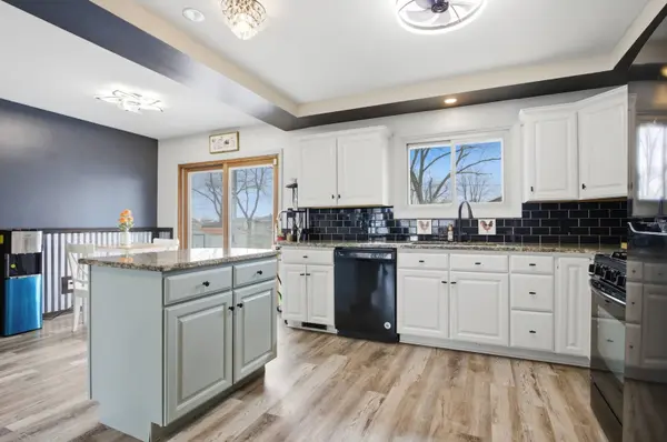 306 Wabasso PL, Minooka, IL 60447