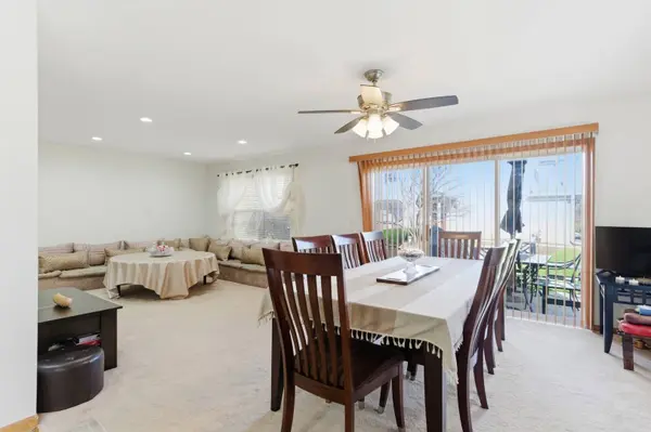 3138 REFLECTION DR, Naperville, IL 60564