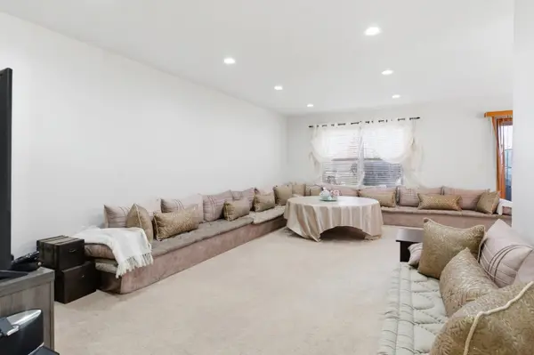 3138 REFLECTION DR, Naperville, IL 60564