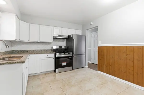 15217 WATERMAN DR, South Holland, IL 60473