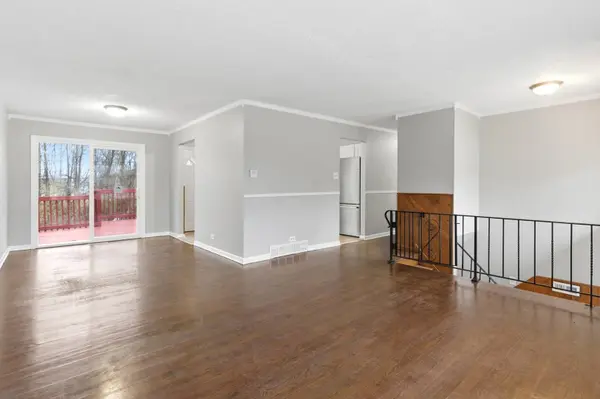 15217 WATERMAN DR, South Holland, IL 60473