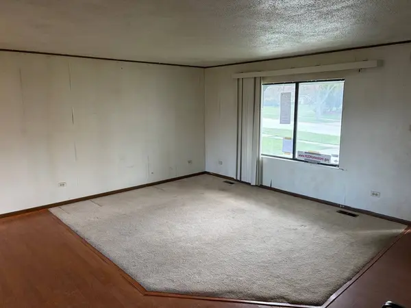 18106 Charlemagne AVE, Hazel Crest, IL 60429